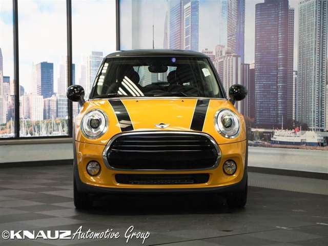 2017 Mini Hardtop Cooper 2dr Hatchback